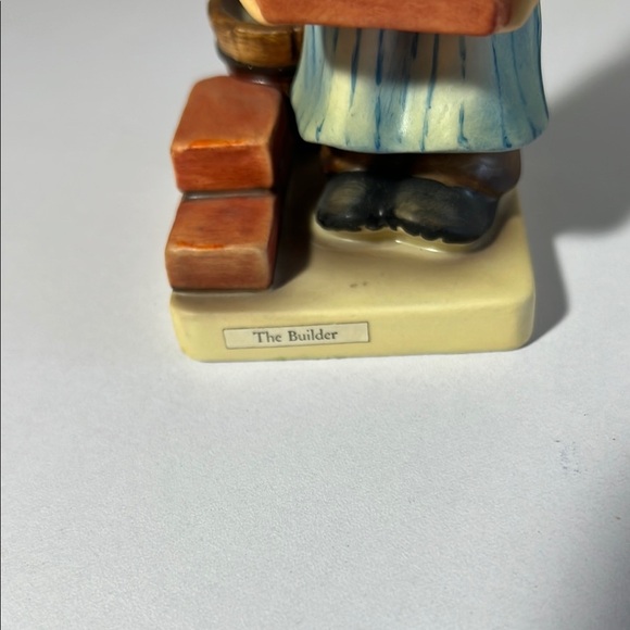 Charming Blue and Brown Hummel 1955 - The Builder GH112 - Picture 5 of 9